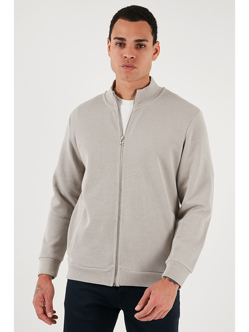 Bej Pamuklu Relaxed Fit Dik Yaka Fermuarlı Hırka 5901075-3