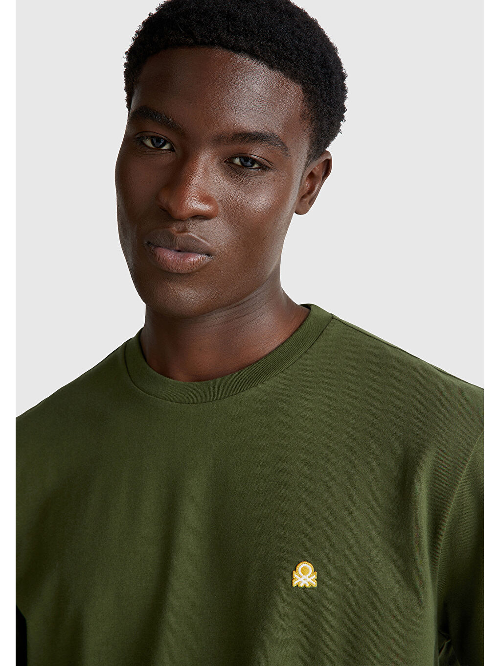 Erkek Koyu Yeşil %100 Pamuk Benetton Logolu Bisiklet Yaka T-Shirt-4