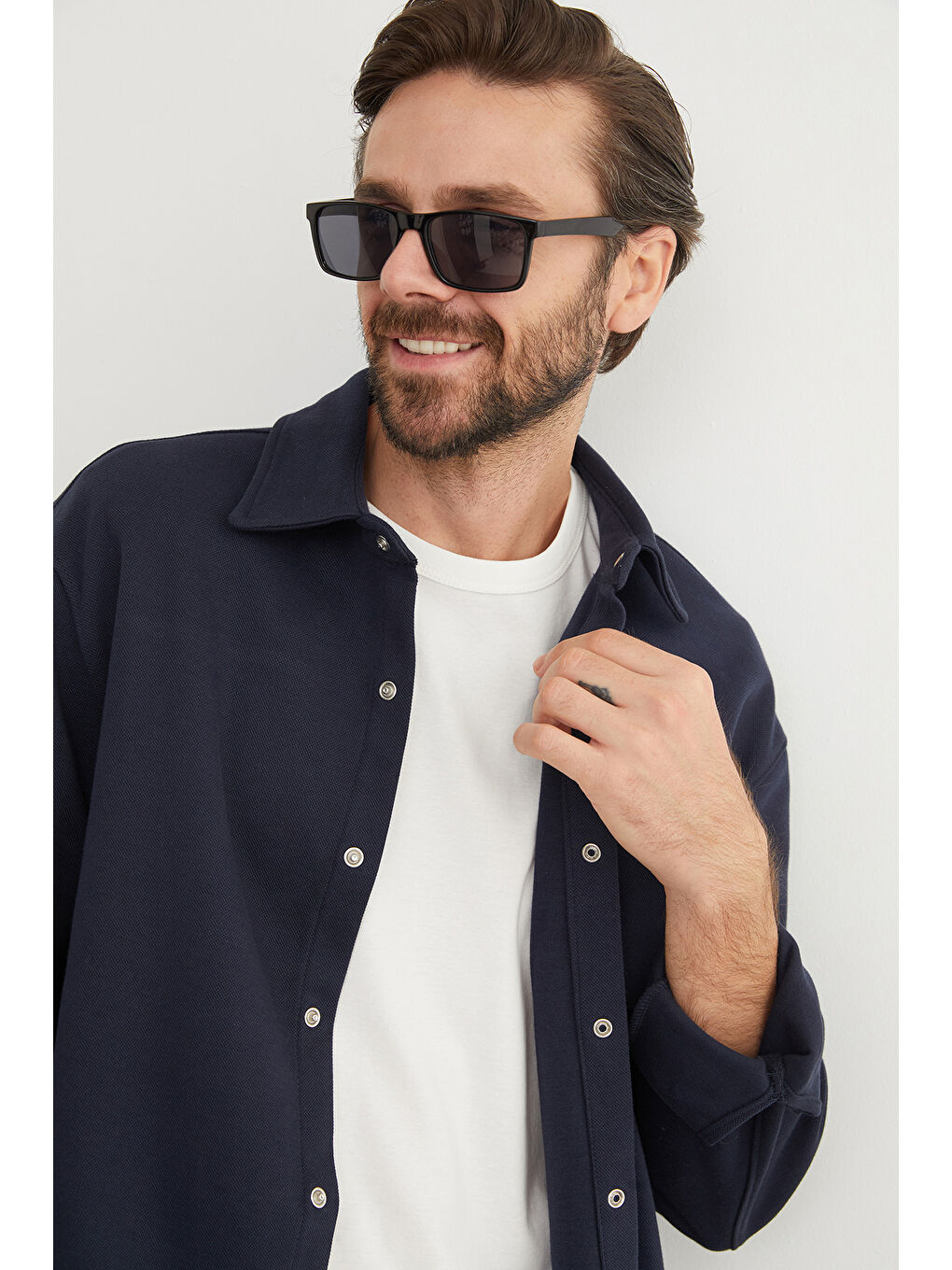 Lacivert Çıt Çıtlı Tek Cepli Gömlek-1