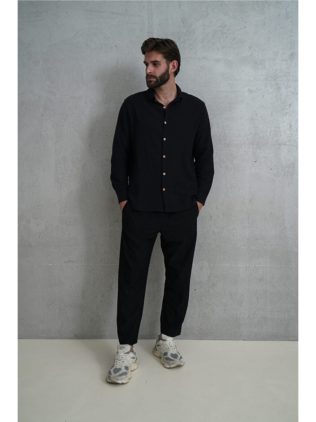 Wesley Erkek Oversize Krinkıl Siyah Gömlek-1