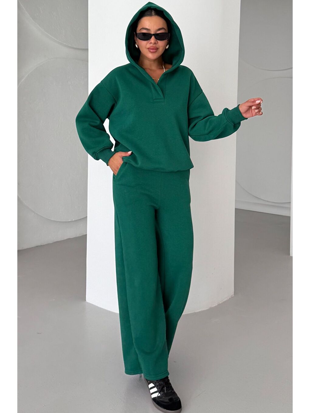Kadın Yeşil Patlı Yaka Kapüşonlu 3 İplik Eşofman Takımı-2