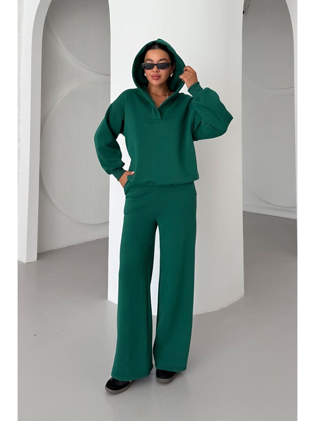 Kadın Yeşil Patlı Yaka Kapüşonlu 3 İplik Eşofman Takımı-4