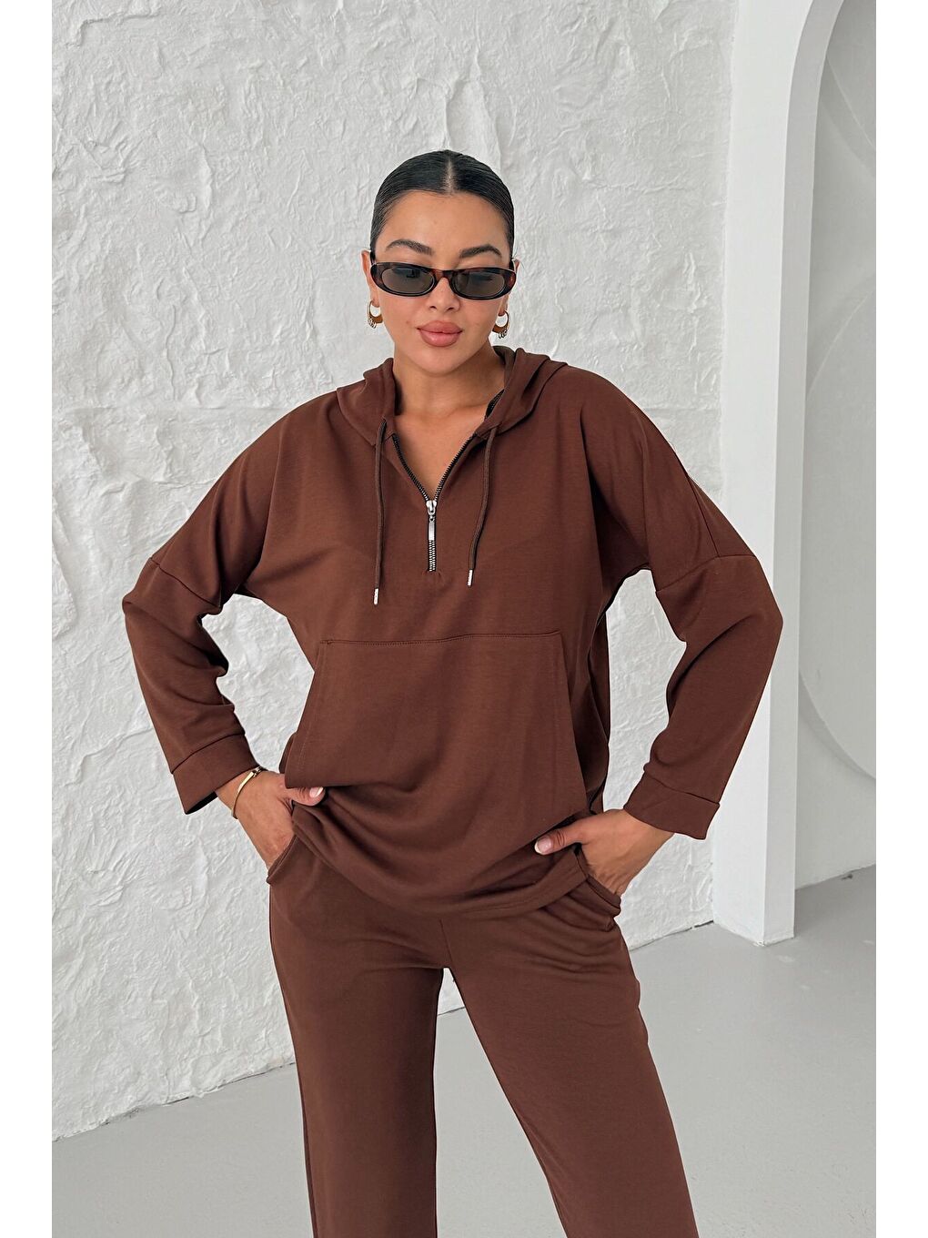Kadın Kahverengi Yarım Fermuarlı Kapüşonlu Modal Kumaş Eşofman Takımı-5