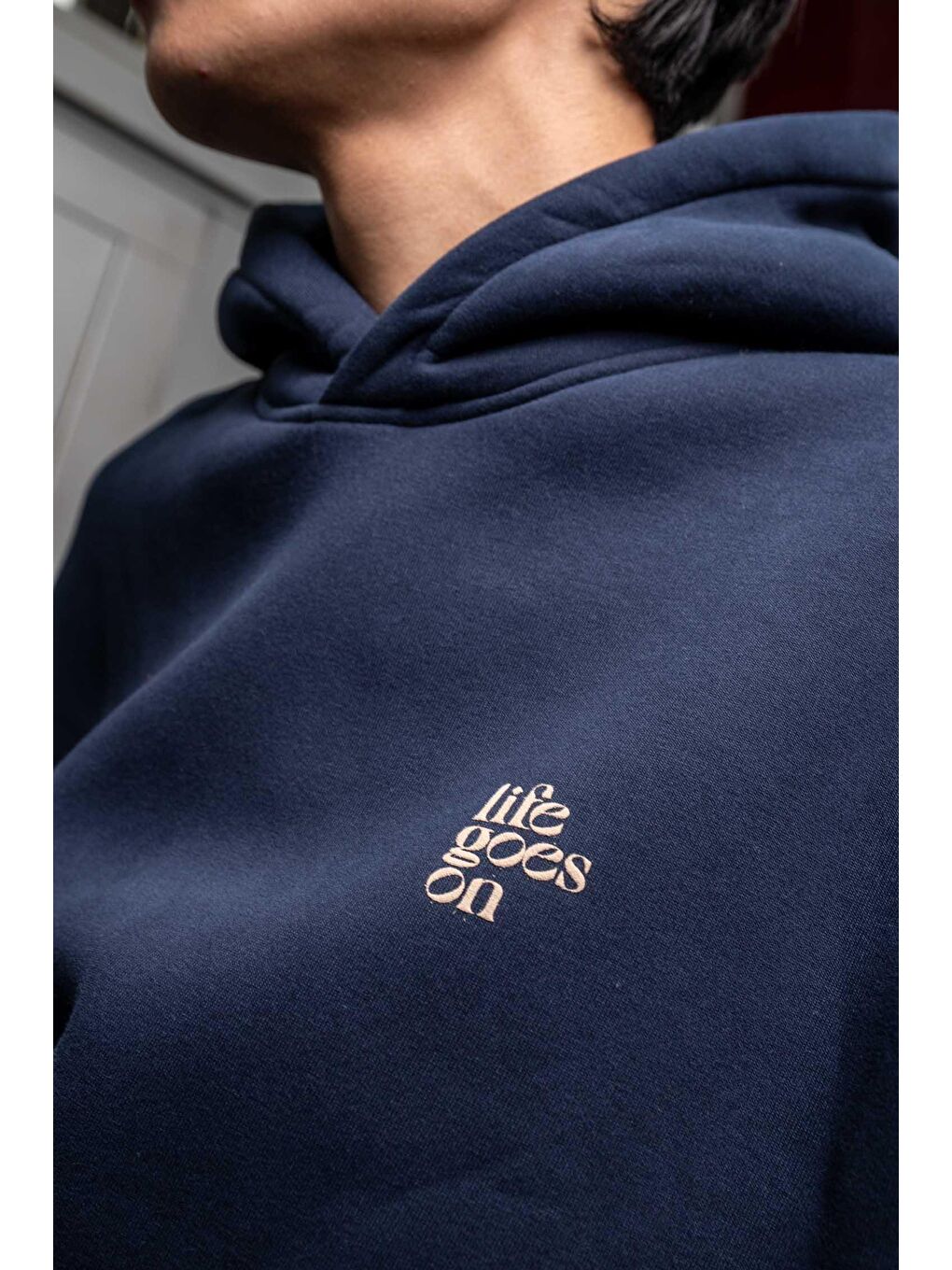 Erkek Kabartmalı Baskılı Kapüşonlu Hoodie Lacivert-3
