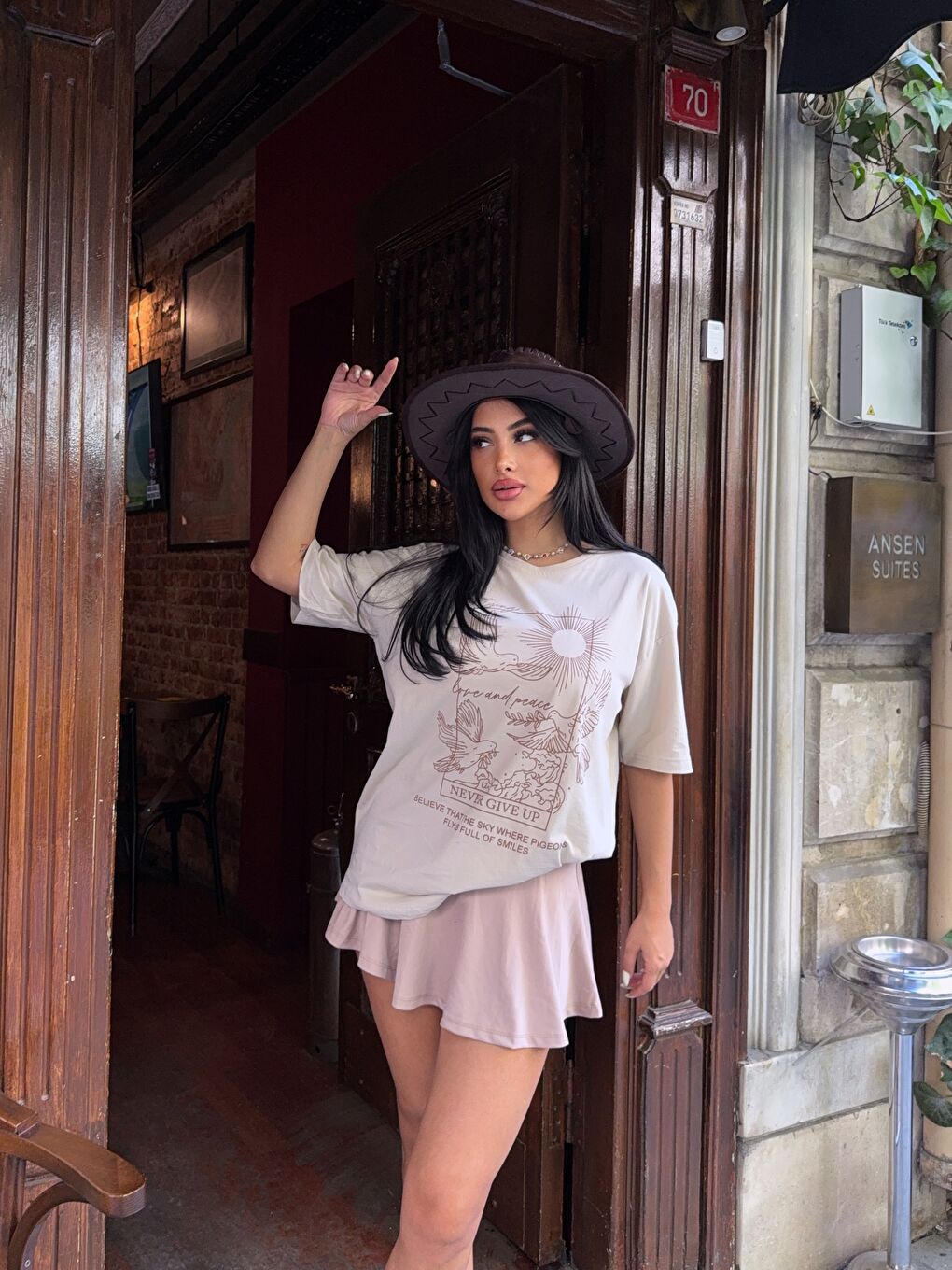 Bej Oversize Baskılı T-Shirt