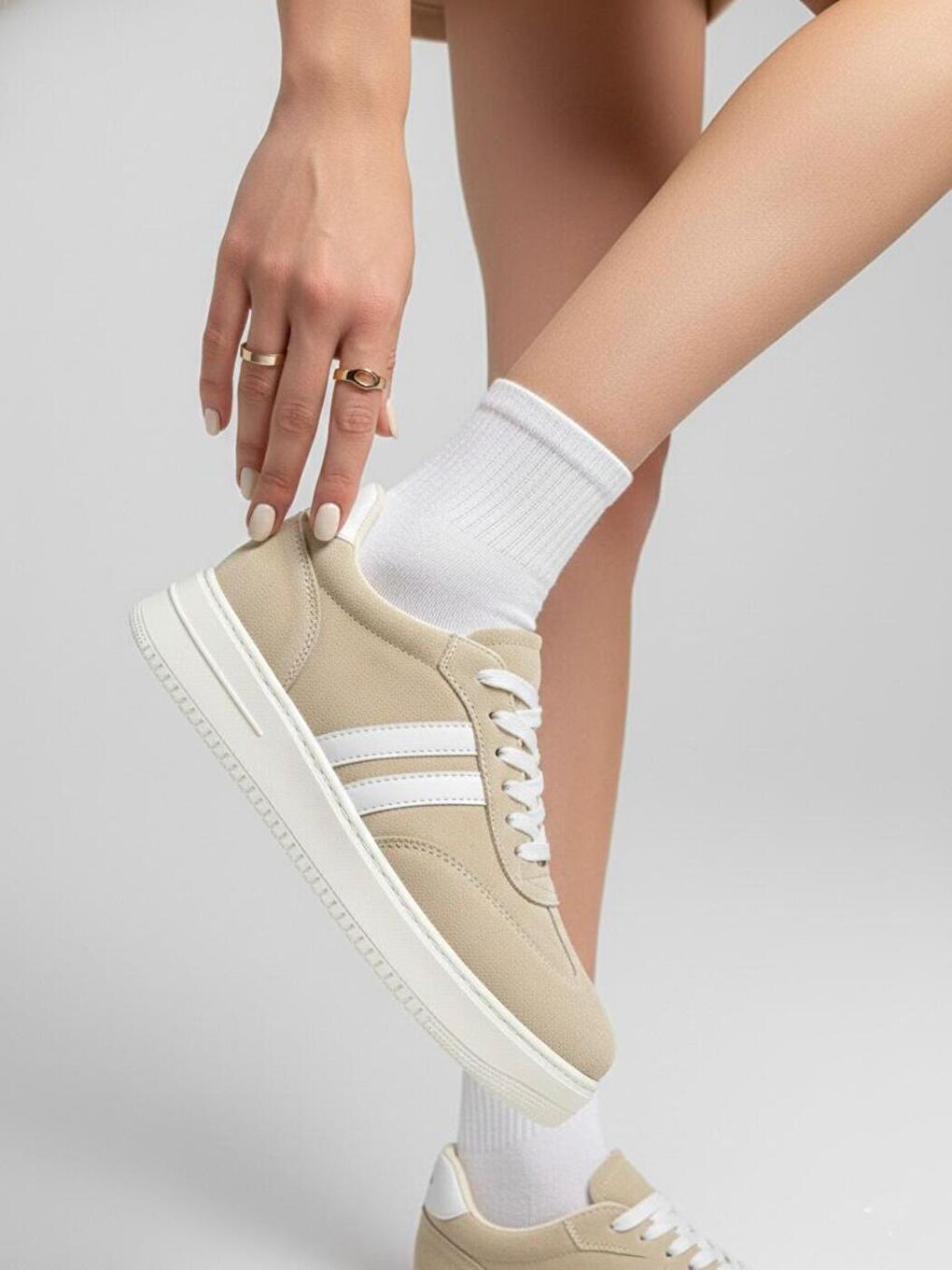 Kadın Mona Bej Süet Bağcıklı Ortopedik Hafif Taban Günlük Sneaker