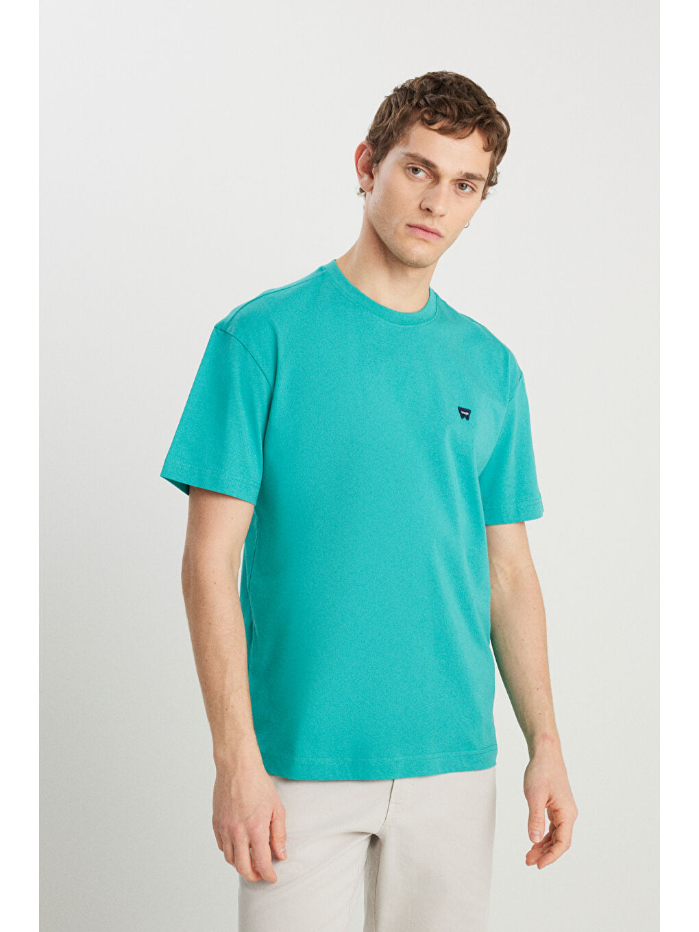 %100 Pamuk Relaxed Fit Geniş Kesim Minimal Logo Yeşil Tişört-1