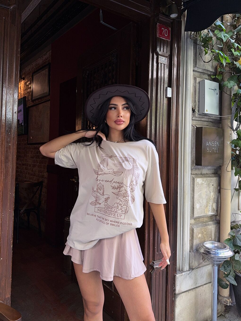 Bej Oversize Baskılı T-Shirt-1