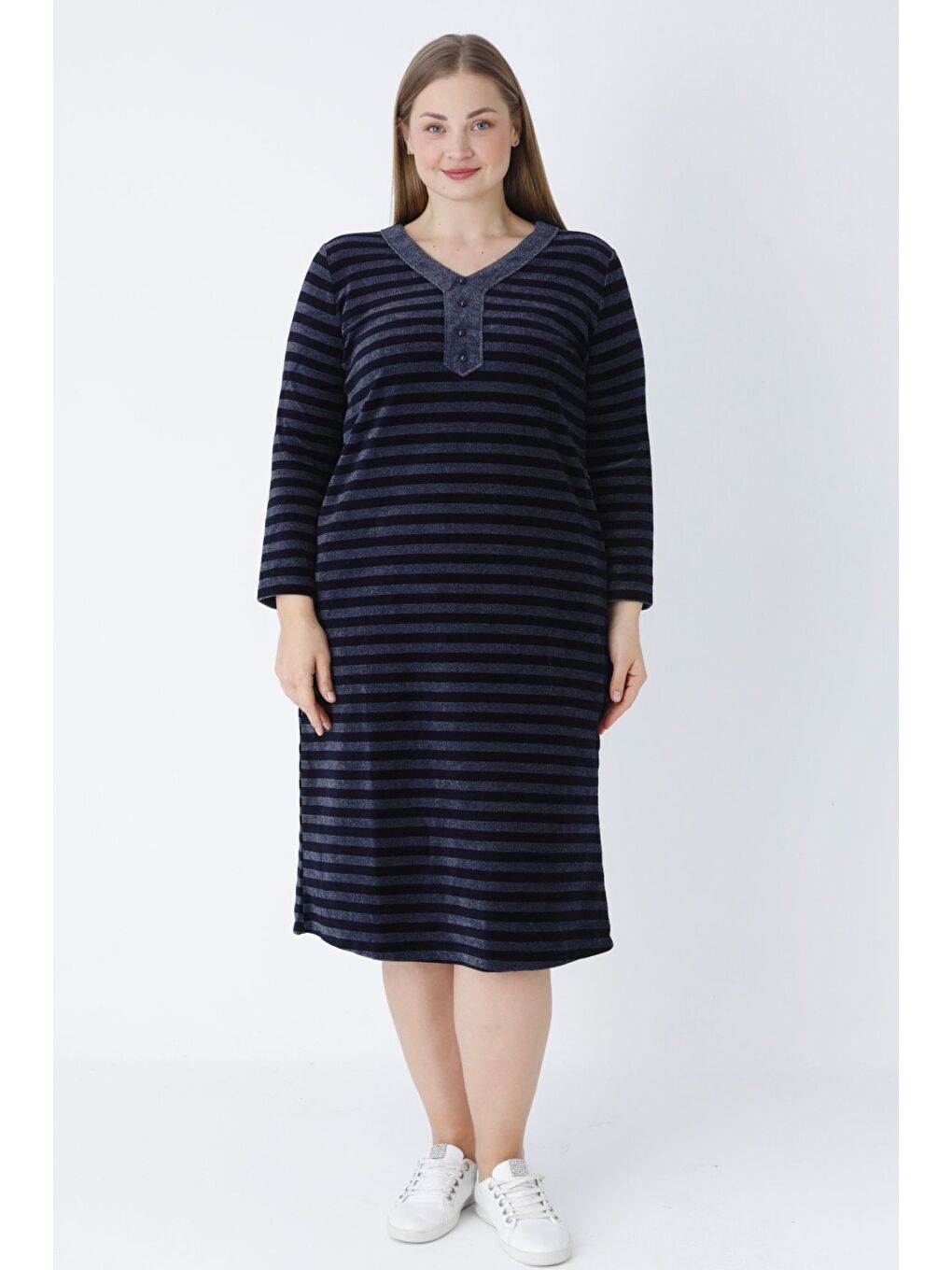 Lacivert çizgi desenli düğmeli cepli kadife büyük beden pamuklu elbise-1