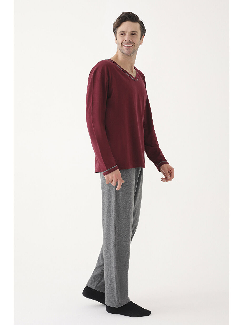 Gri Erkek Pamuklu Uzun Kollu Ara Biyeli Cep Detaylı Pijama Takımı-2