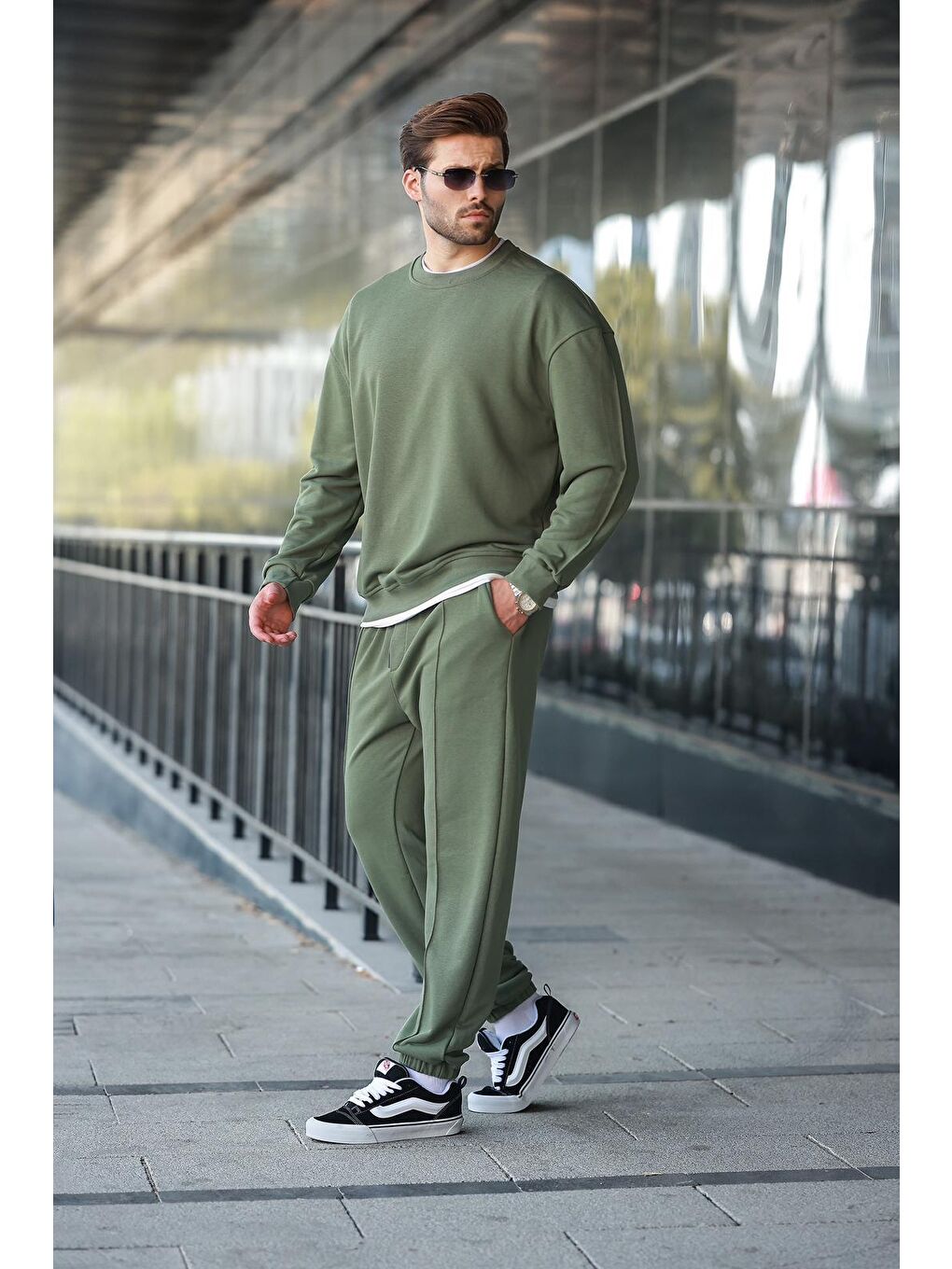 Haki Bisiklet Yaka Basic Erkek Eşofman Takımı E7323