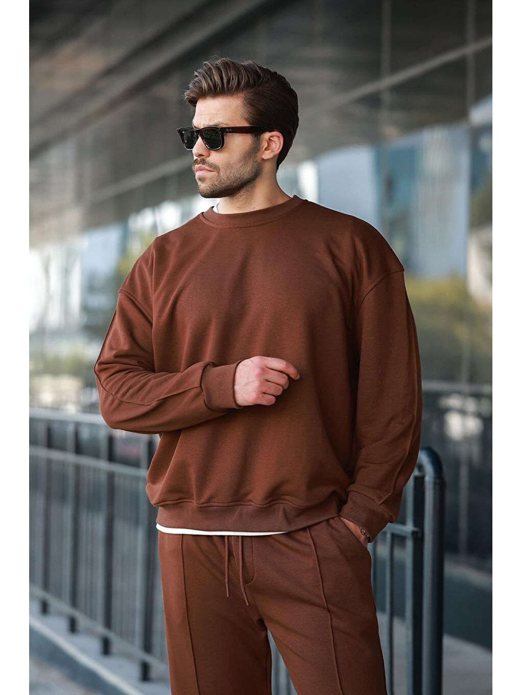 Acı Kahverengi Bisiklet Yaka Basic Erkek Eşofman Takımı E7323-3