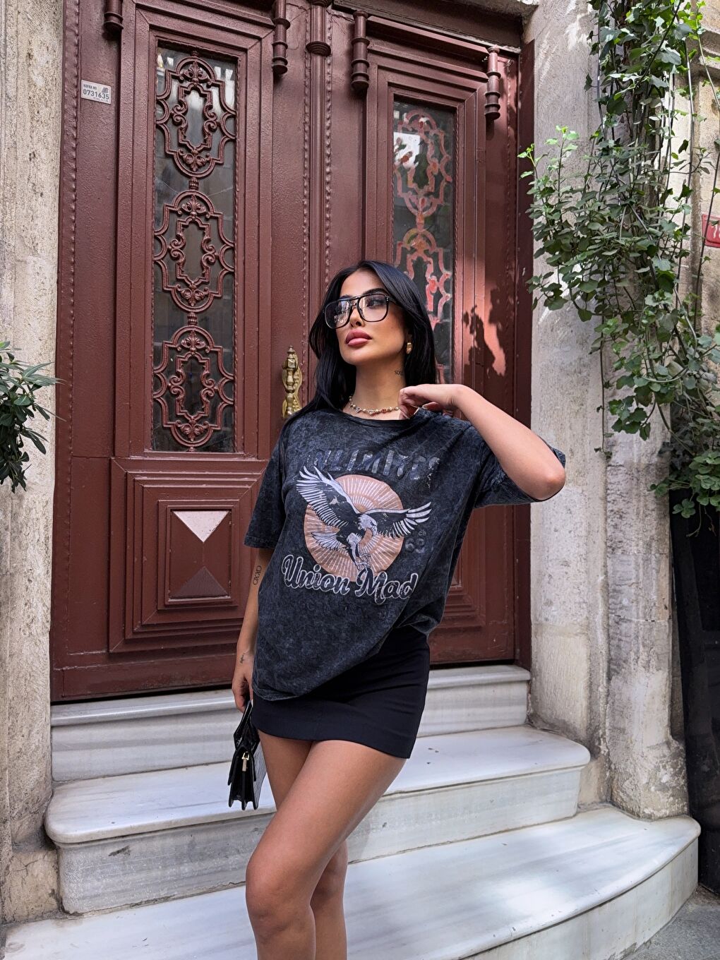 Siyah Baskılı Oversize Yıkamalı T-Shirt-1