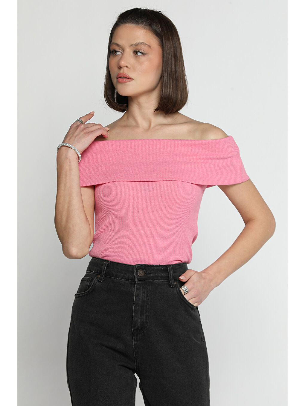 Pembe Kadın Madonna Yaka Kaşkorse Bluz-1