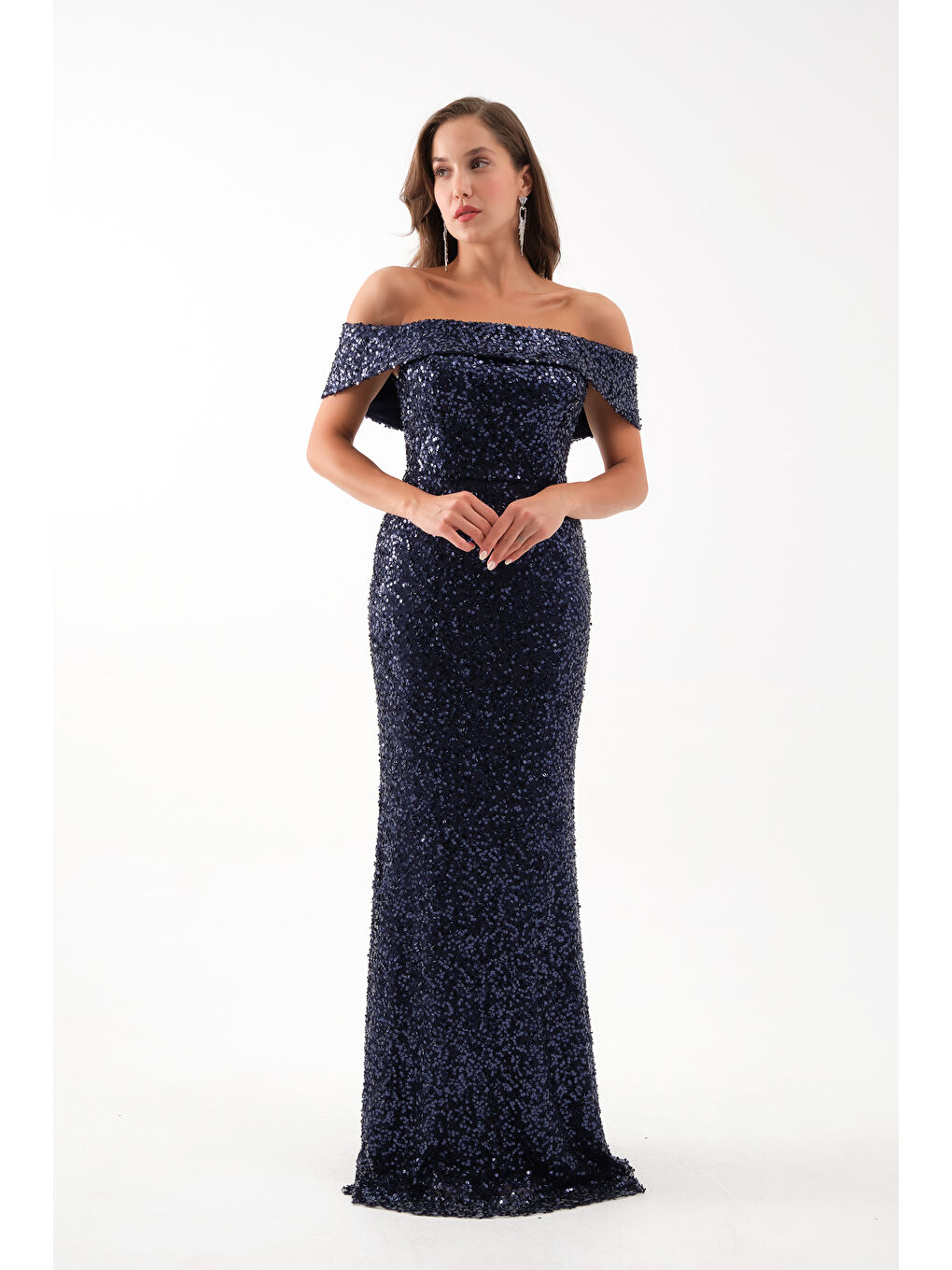 Kadın Lacivert Madonna Yaka Pul Payet Uzun Abiye Elbise