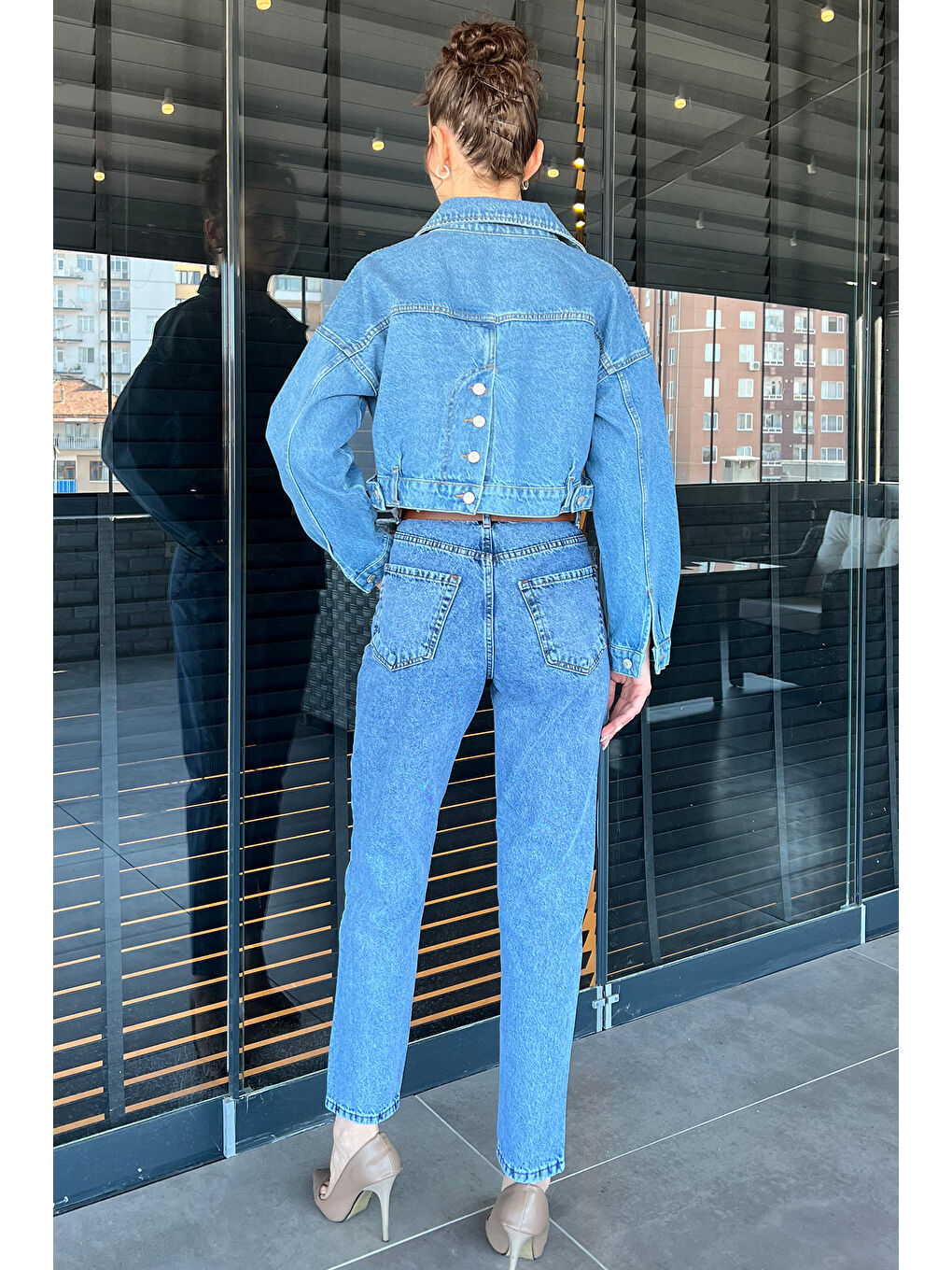 Mavi Kadın Kemer Detaylı Mom Jean Pantolon-4