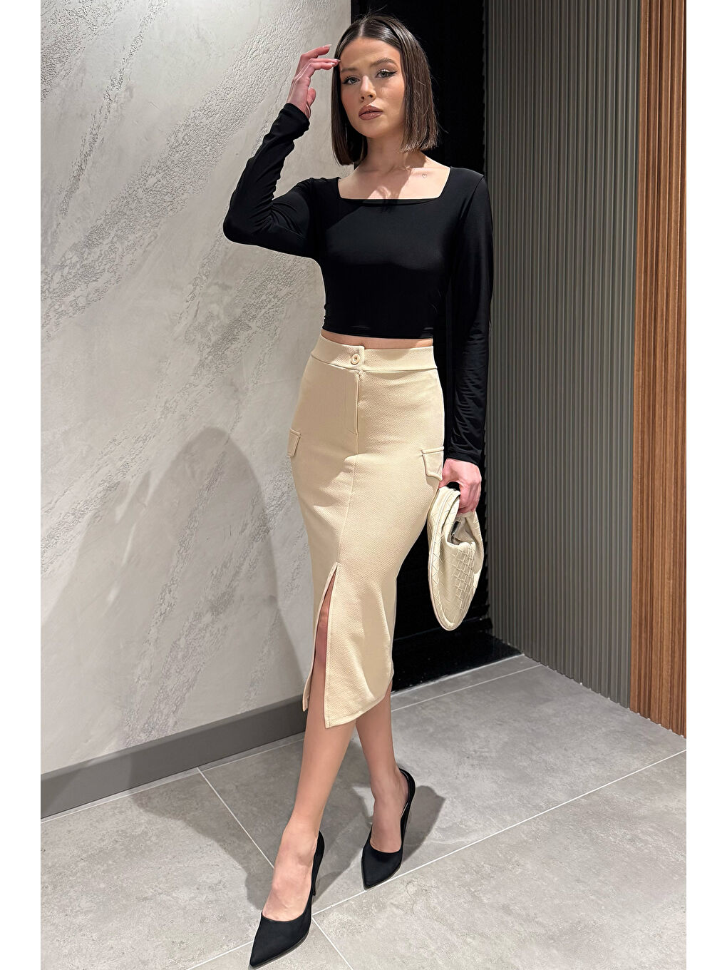 Bej Yırtmaçlı Kadın Kalem Etek-2