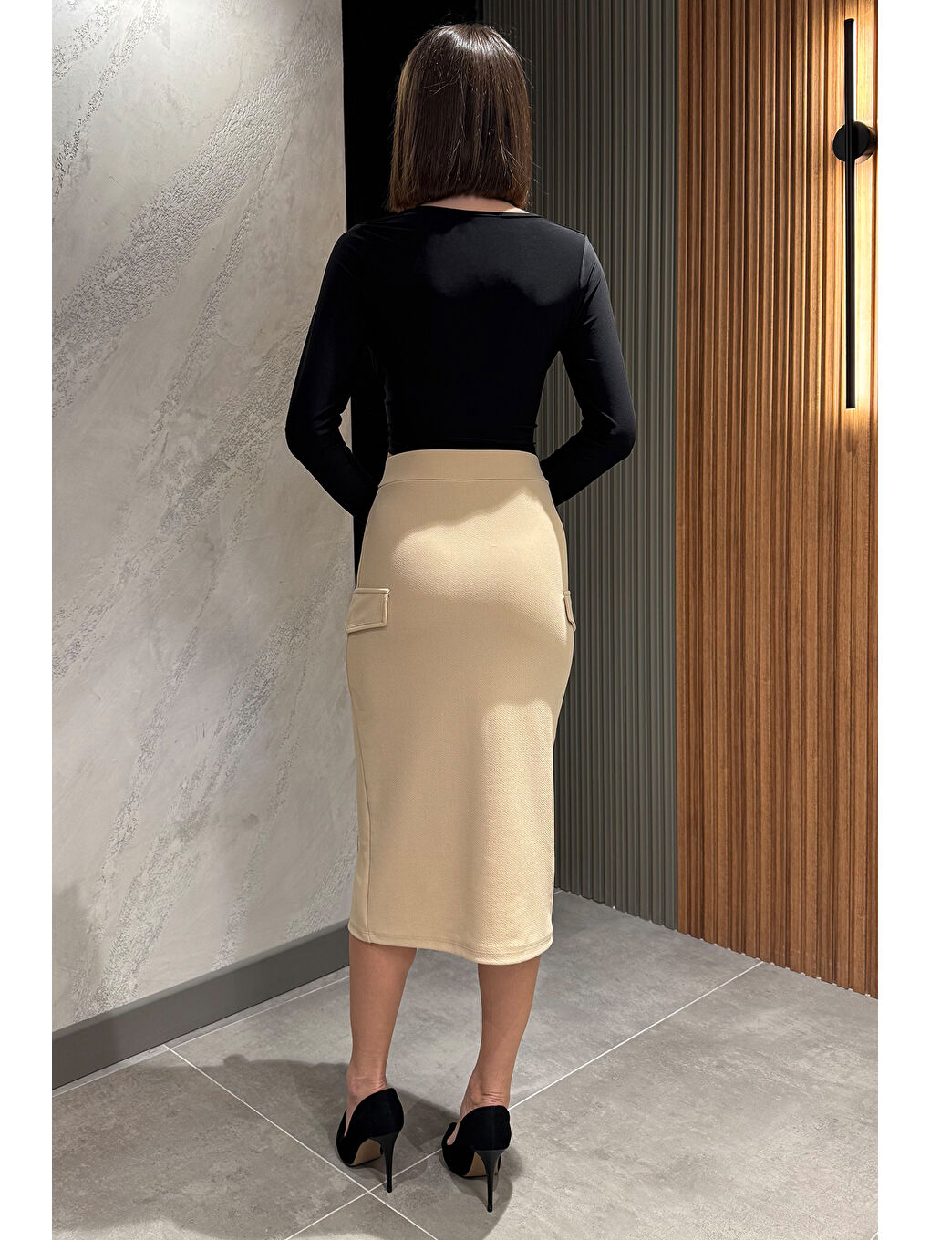 Bej Yırtmaçlı Kadın Kalem Etek-3