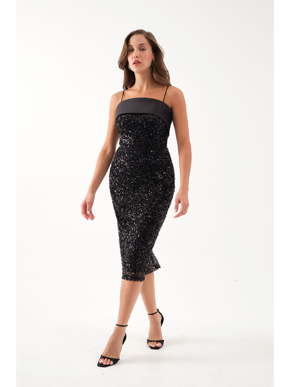 Kadın Siyah Askılı Boncuklu Midi Abiye Elbise-2