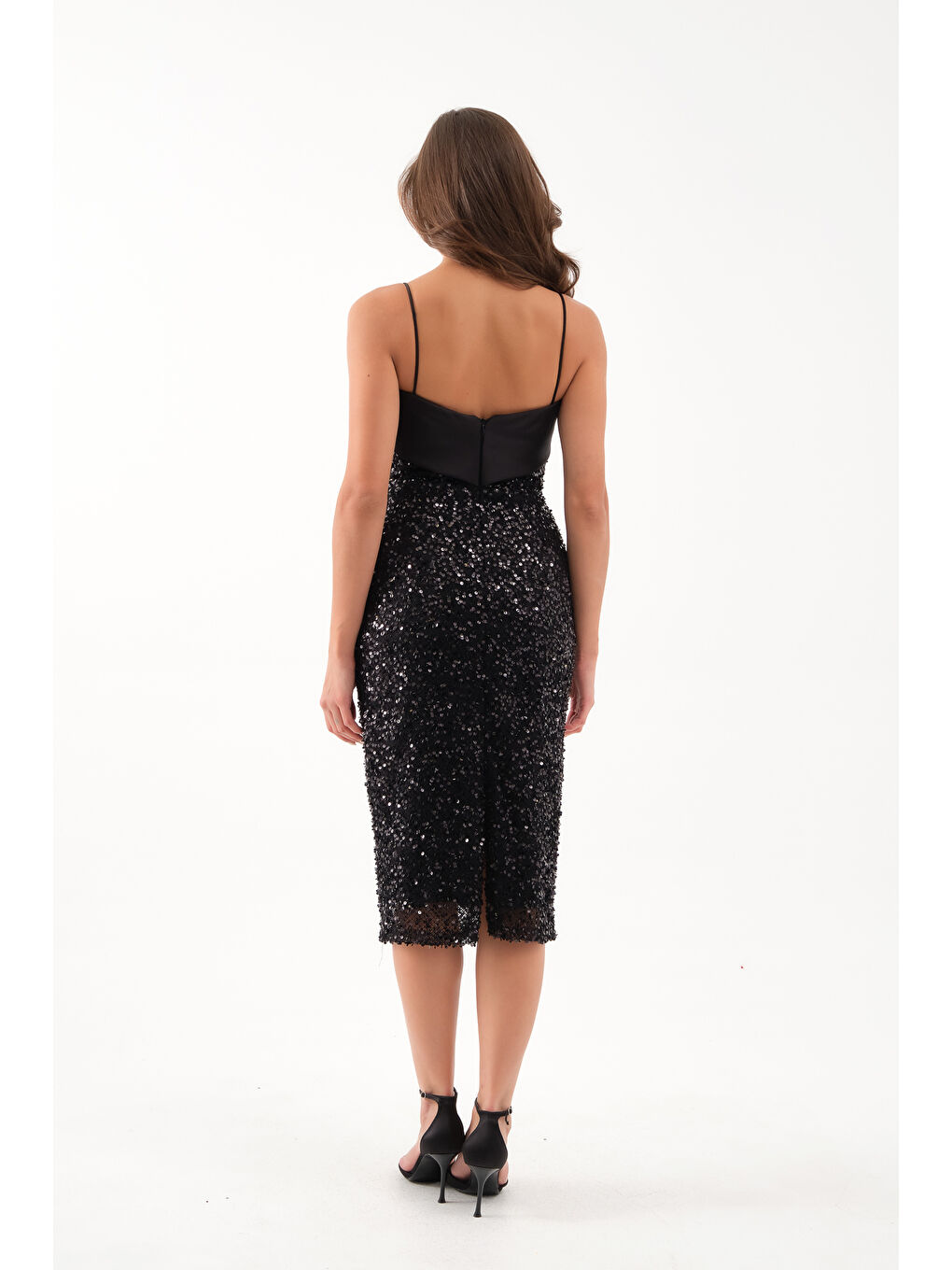 Kadın Siyah Askılı Boncuklu Midi Abiye Elbise-4
