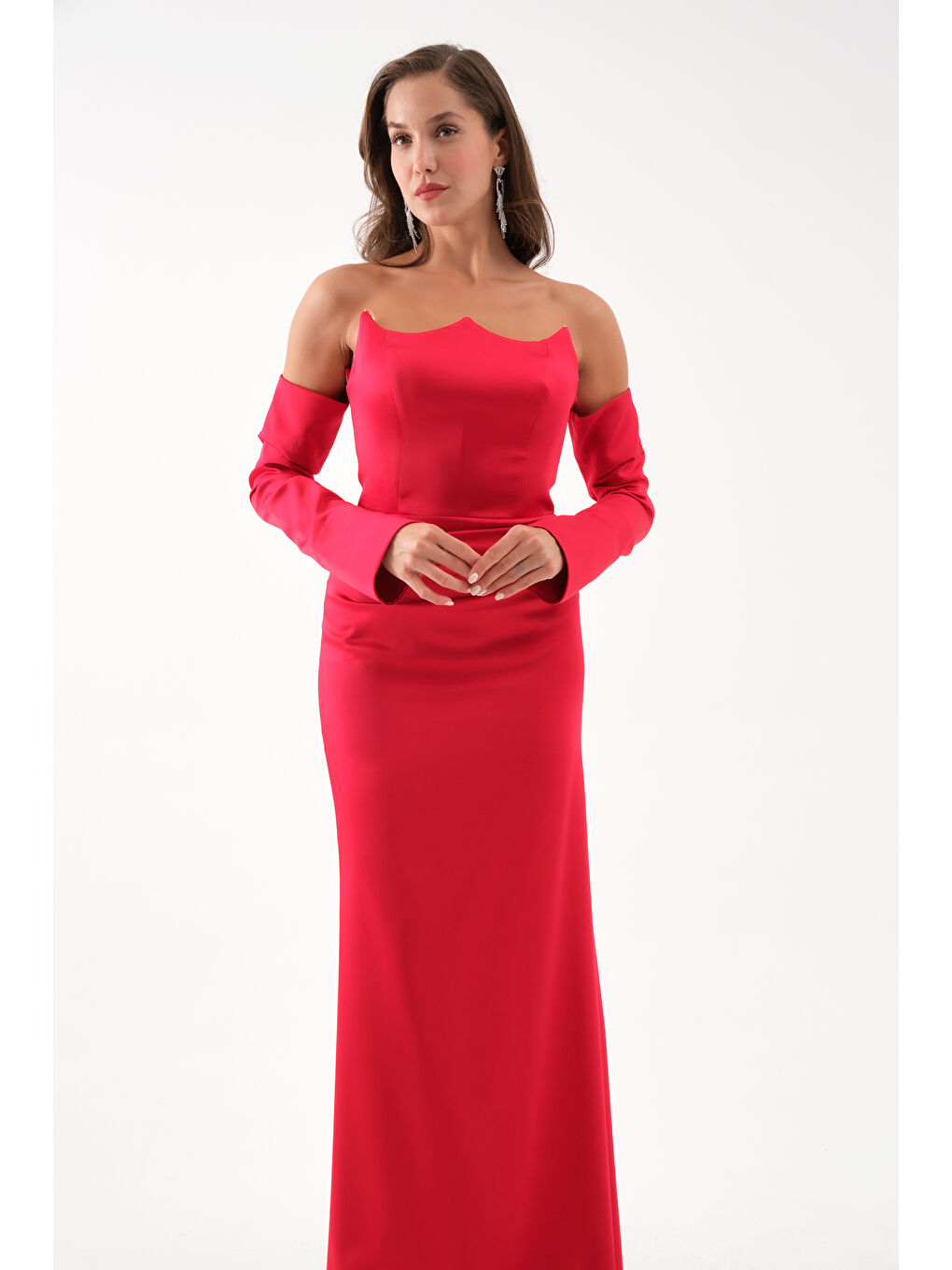 Kadın Kırmızı Kol Detay Uzun Saten Balık Abiye Elbise-2