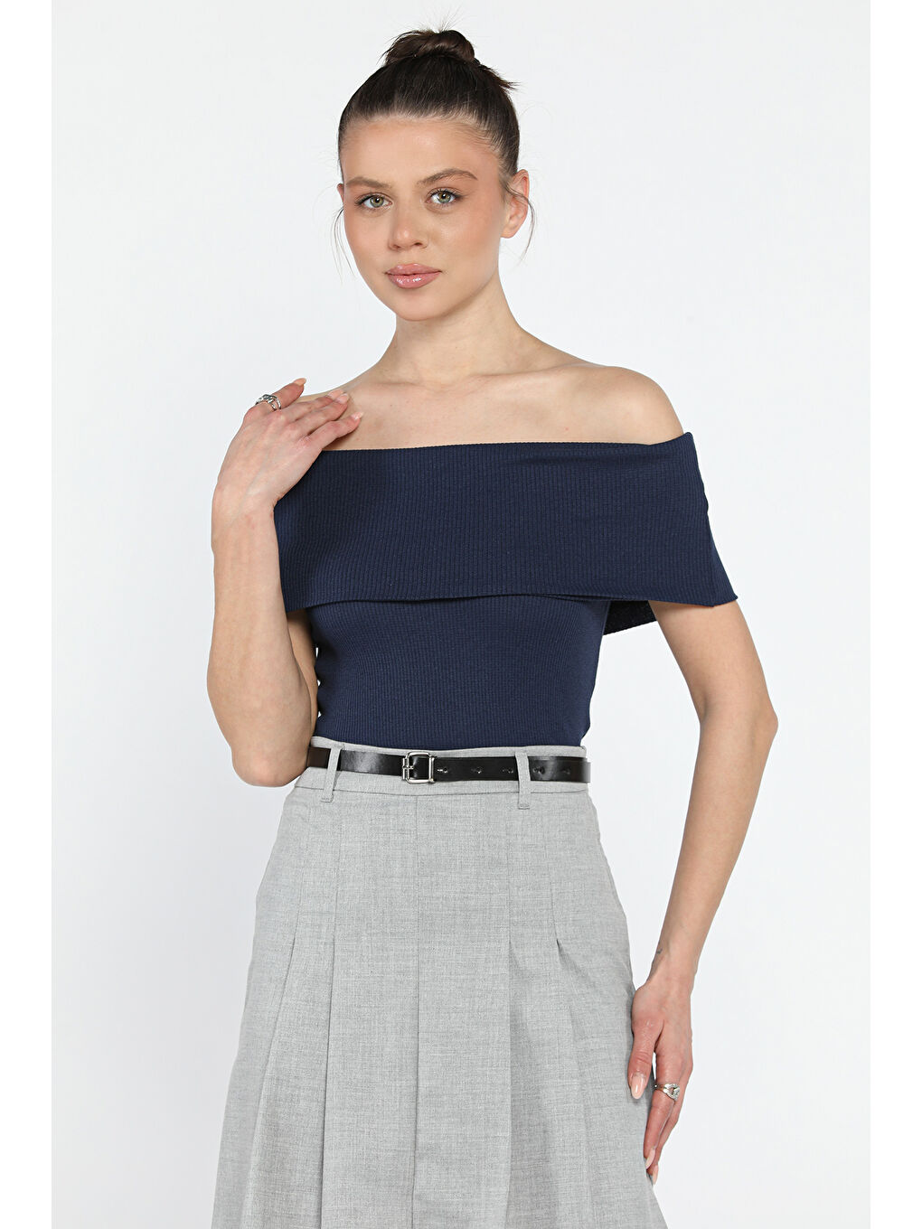 Lacivert Kadın Madonna Yaka Kaşkorse Bluz-1