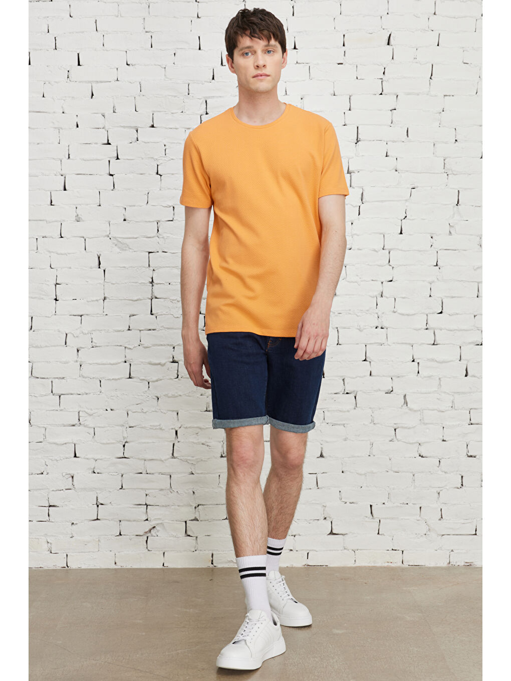 Erkek Koyu Lacivert Slim Fit Dar Kesim Pamuklu Esnek Denim Şort-1