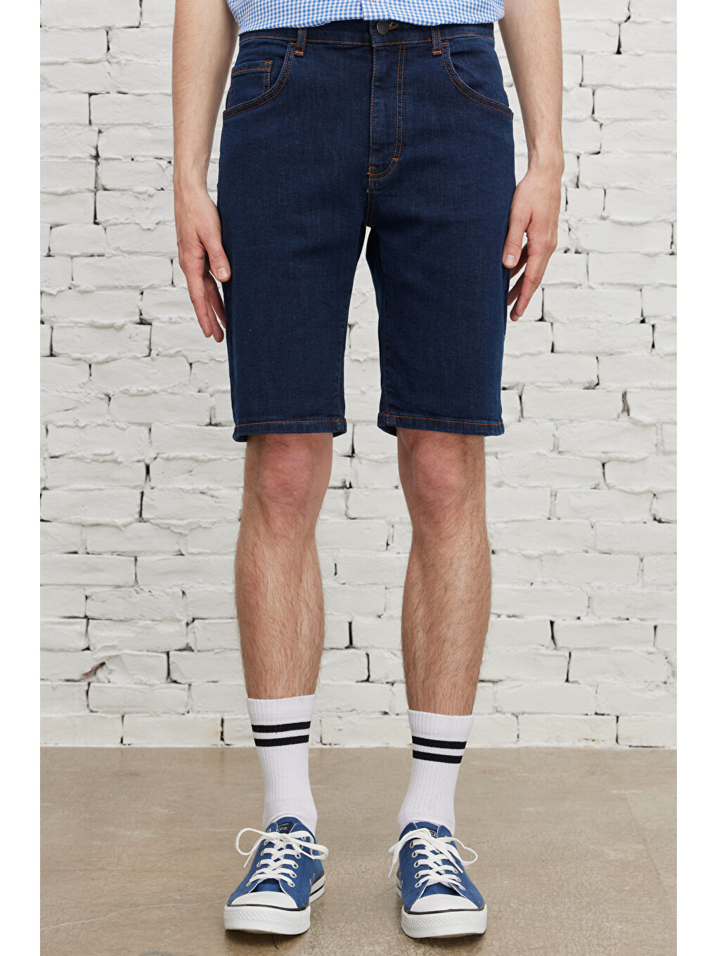 Erkek Koyu Lacivert Slim Fit Dar Kesim Pamuklu Esnek Denim Şort-2