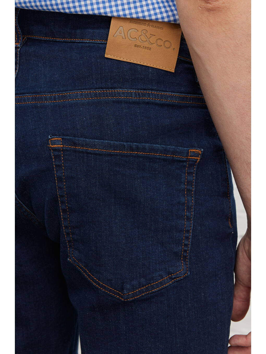 Erkek Koyu Lacivert Slim Fit Dar Kesim Pamuklu Esnek Denim Şort-9