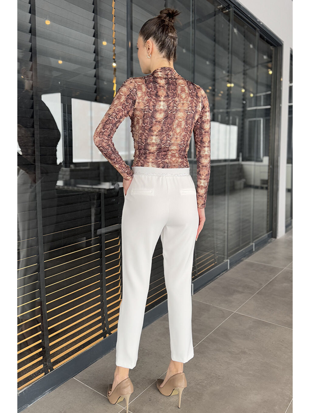 Ekru Bel Lastikli Kadın Kumaş Pantolon-2