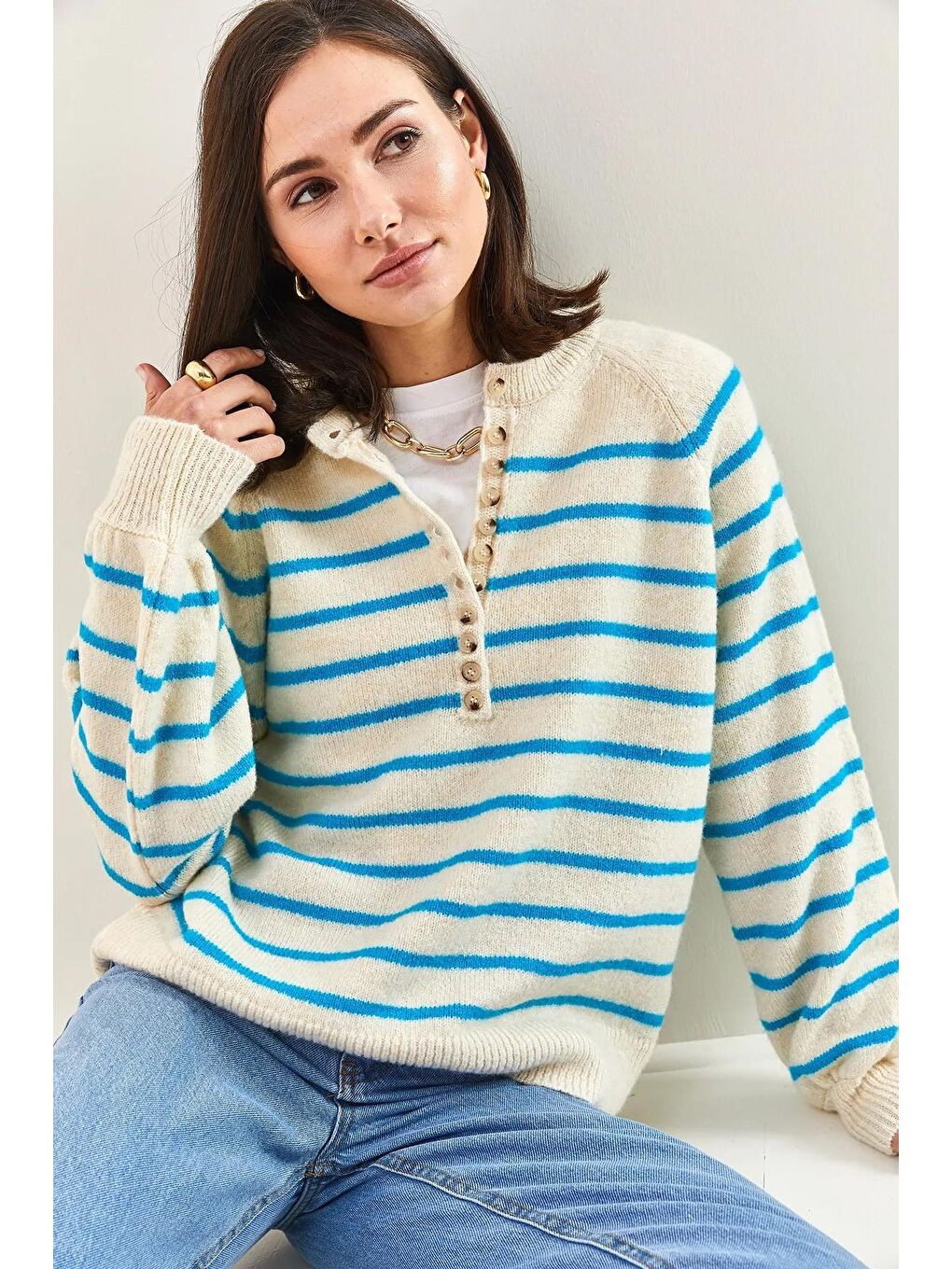 Ekru Kadın Yakası İlikli Balıkçı Yaka Çizgili Triko Kazak-2