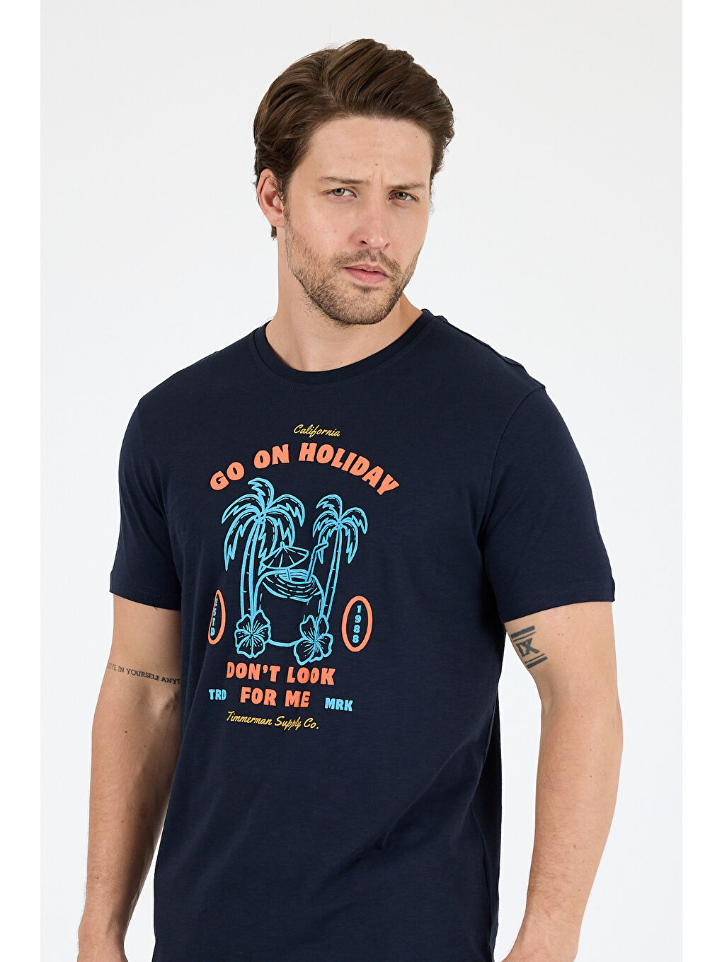 Lacivert Erkek Go On Holiday Baskılı Tişört – %100 Pamuk – Bisiklet Yaka Kısa Kollu Rahat Erkek Tişört 0008-3