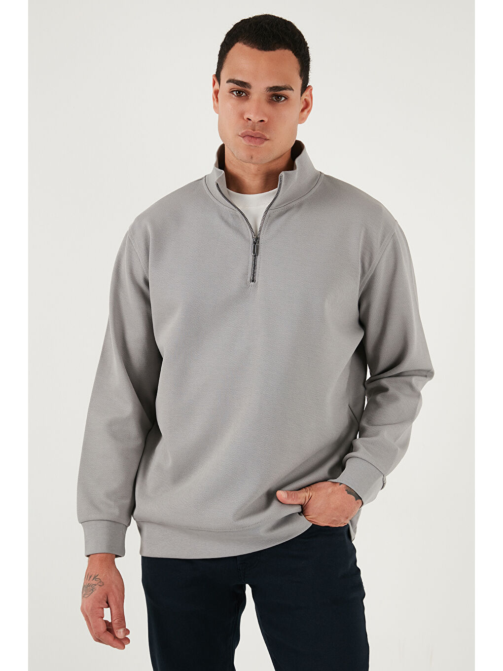 Gri Pamuklu Regular Fit Yarım Fermuarlı Dik Yaka Sweat 5905470-3