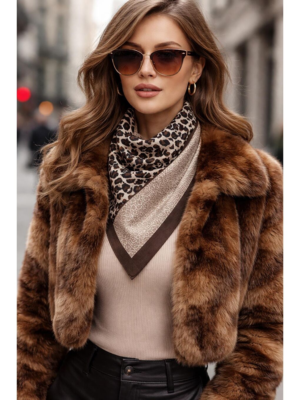 Kahverengi Bohemia Serisi 70X70 Saten Fular-1