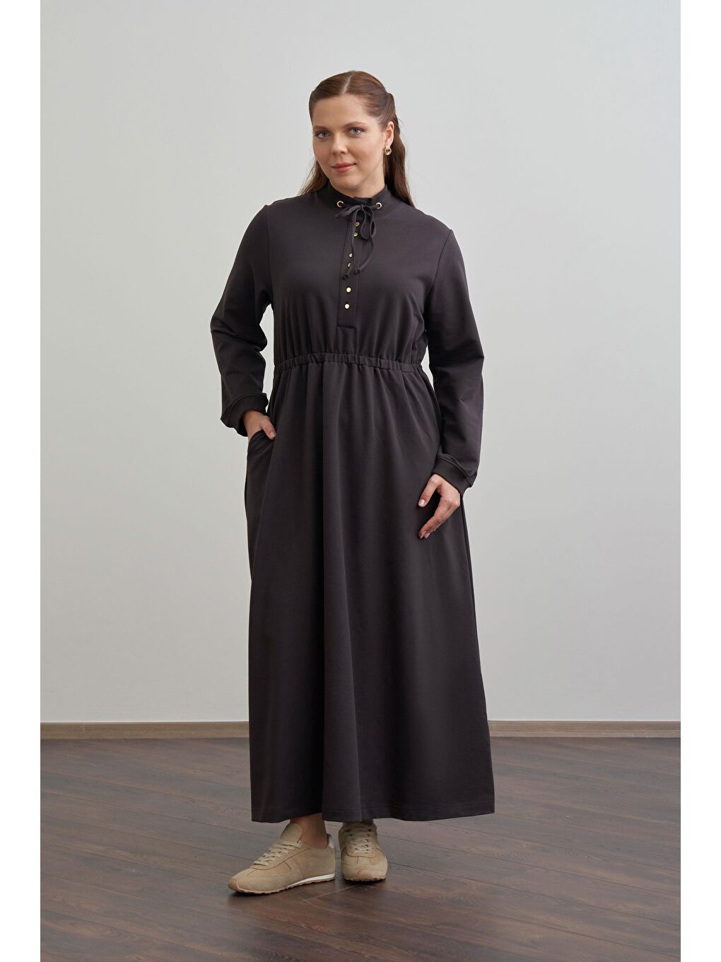 Kahverengi Acı Kahve-Pamuklu Yarım Patlı Elbise