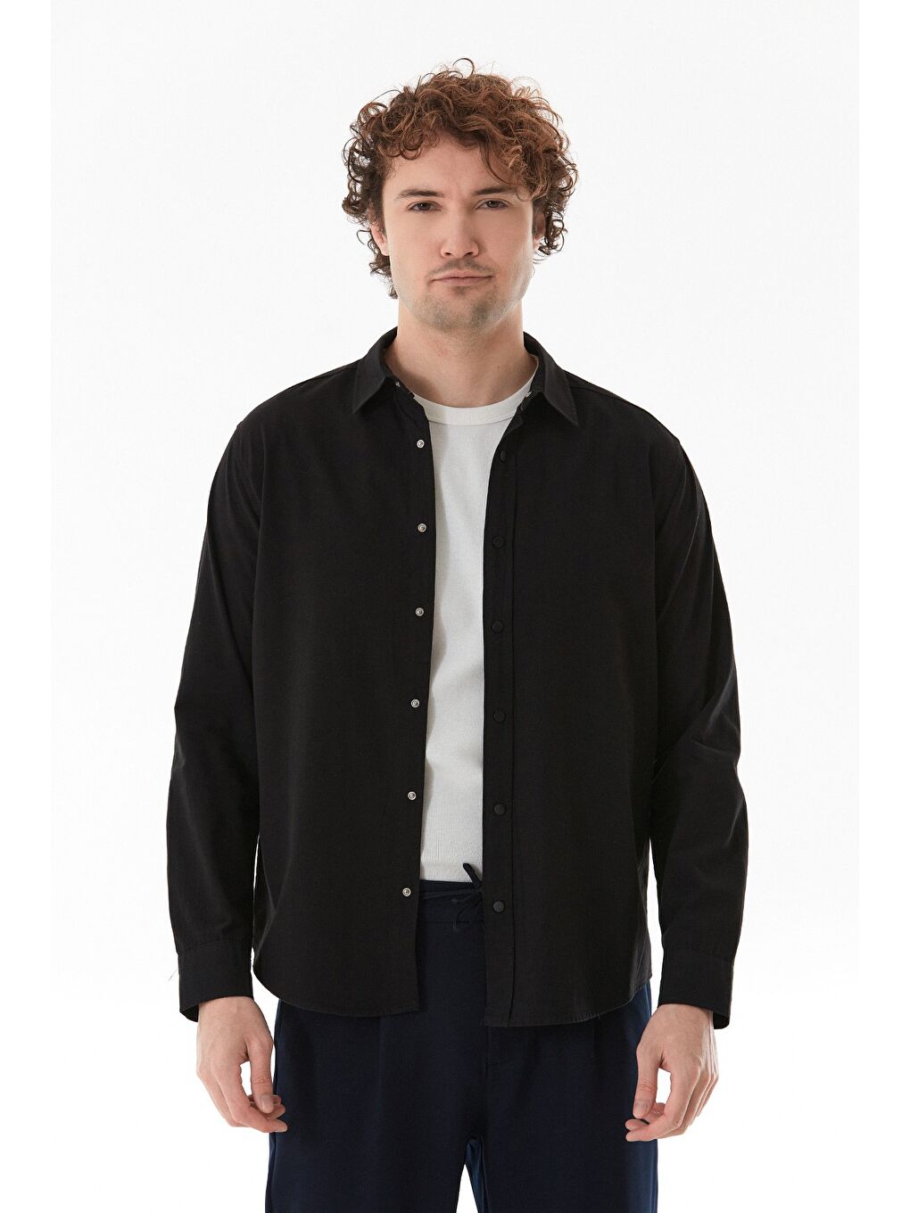 Siyah Basic Çıtçıtlı Gabardin %100 Pamuk Gömlek