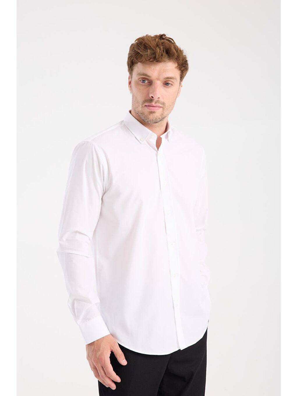 Aclub Ac10107 Poplin Pamuk Karışımlı Slim Fit Beyaz Düğmeli Yaka Erkek Düz Gömlek-4