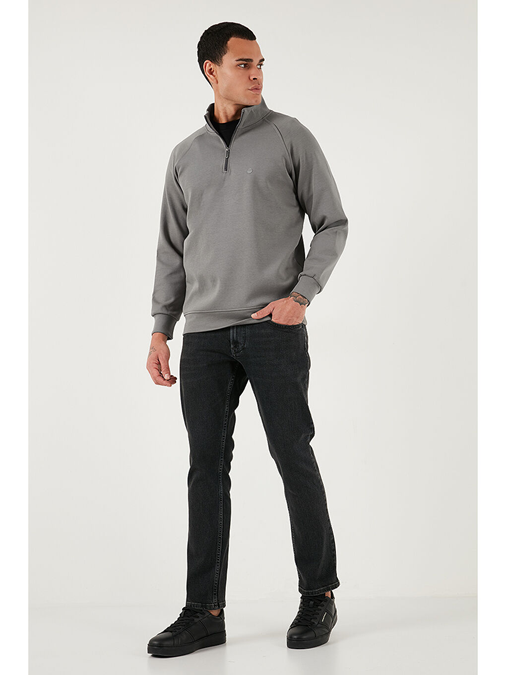 Haki Pamuklu Relaxed Fit Yarım Fermuarlı Dik Yaka Sweat 5901232