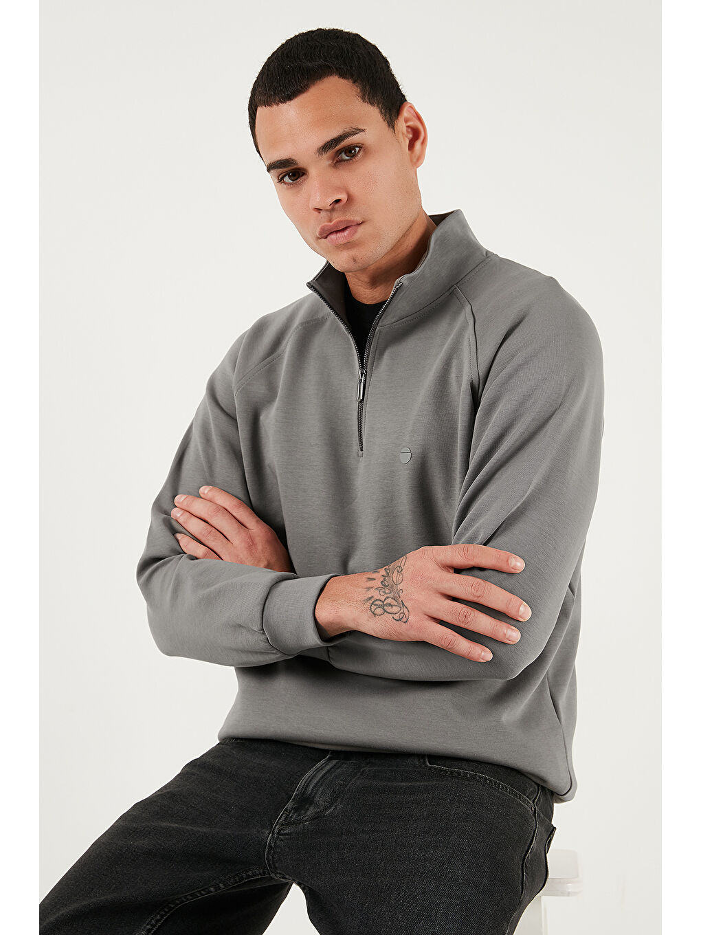 Haki Pamuklu Relaxed Fit Yarım Fermuarlı Dik Yaka Sweat 5901232-1