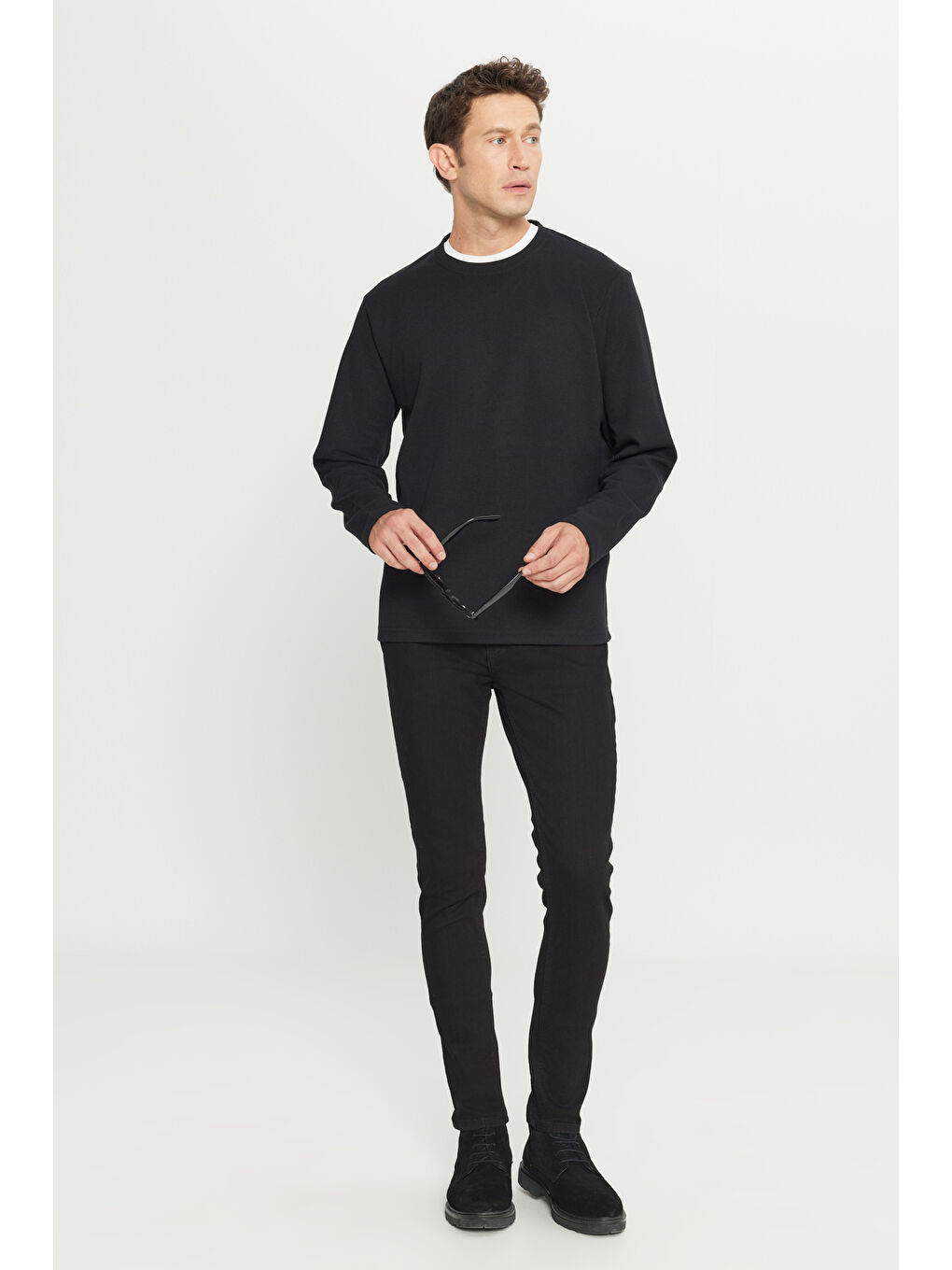 Erkek Siyah Pamuklu Standart Fit Normal Kesim Bisiklet Yaka Sweatshirt-1