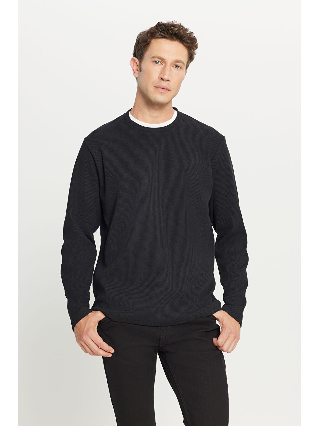 Erkek Siyah Pamuklu Standart Fit Normal Kesim Bisiklet Yaka Sweatshirt-2