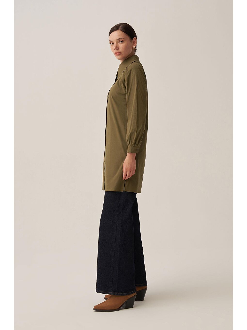 Haki-Sivri Yakalı Poplin Gömlek-2