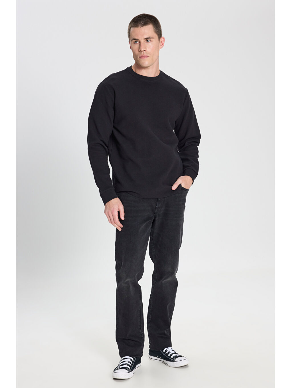 Regular Fit Normal Kesim Bisiklet Yaka %100 Pamuk Siyah Sweatshirt-2