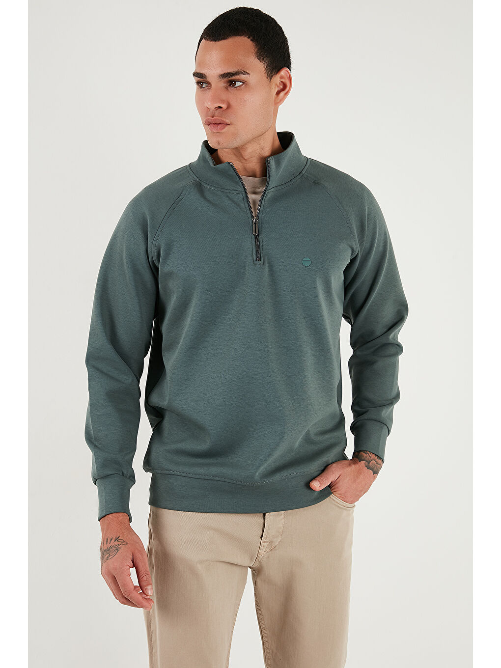 Haki Pamuklu Relaxed Fit Yarım Fermuarlı Dik Yaka Sweat 5901232-4