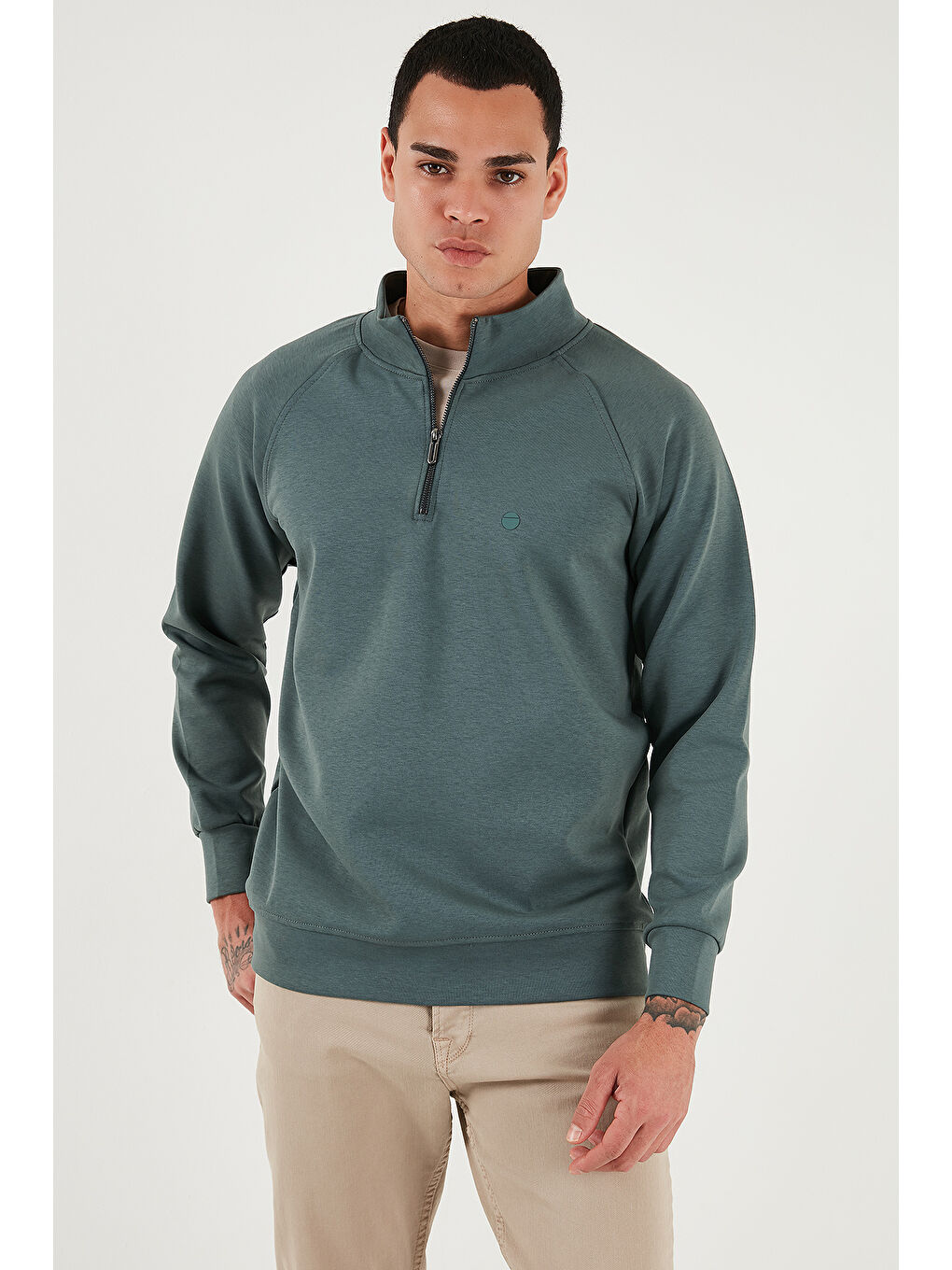 Haki Pamuklu Relaxed Fit Yarım Fermuarlı Dik Yaka Sweat 5901232-5