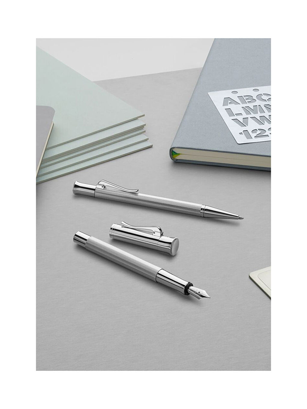 Graf von Guilloche Tükenmez Kalem Siyah Renk, Özel Reçine Gövde, B Uç Kalınlığı-3