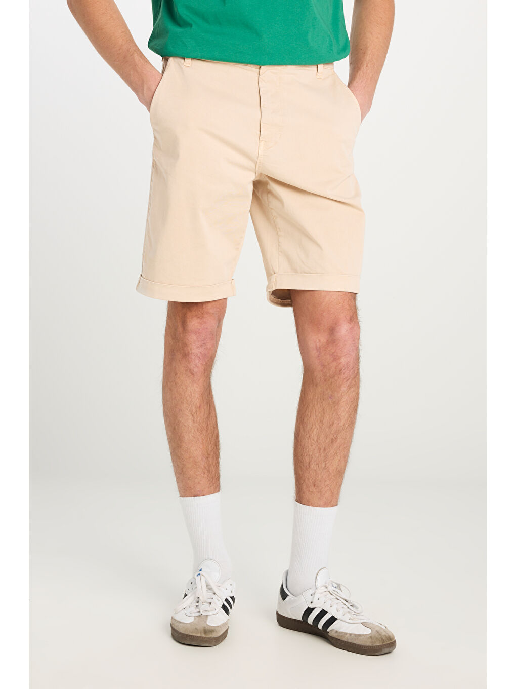 Pembe Regular Fit Normal Kesim Normal Bel Bej Esnek Şort-3