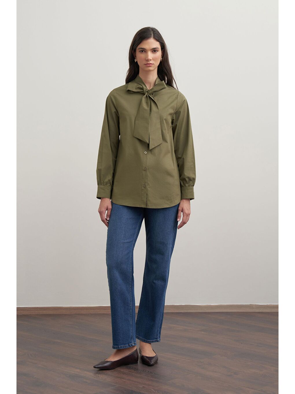 Haki-Fiyonk Yakalı Gömlek-1