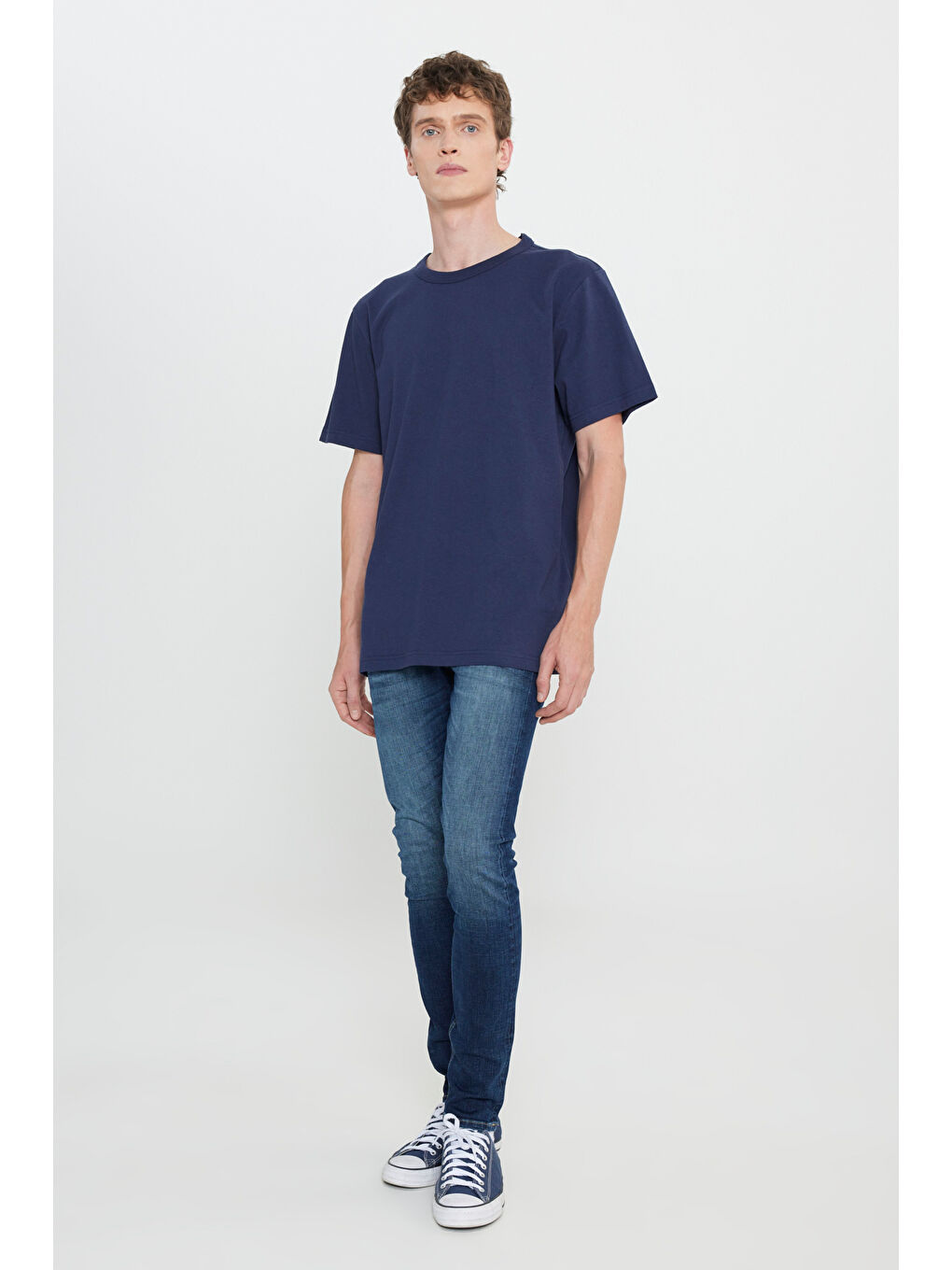 Regular Fit Normal Kesim Bisiklet Yaka %100 Pamuk Lacivert Tişört-2