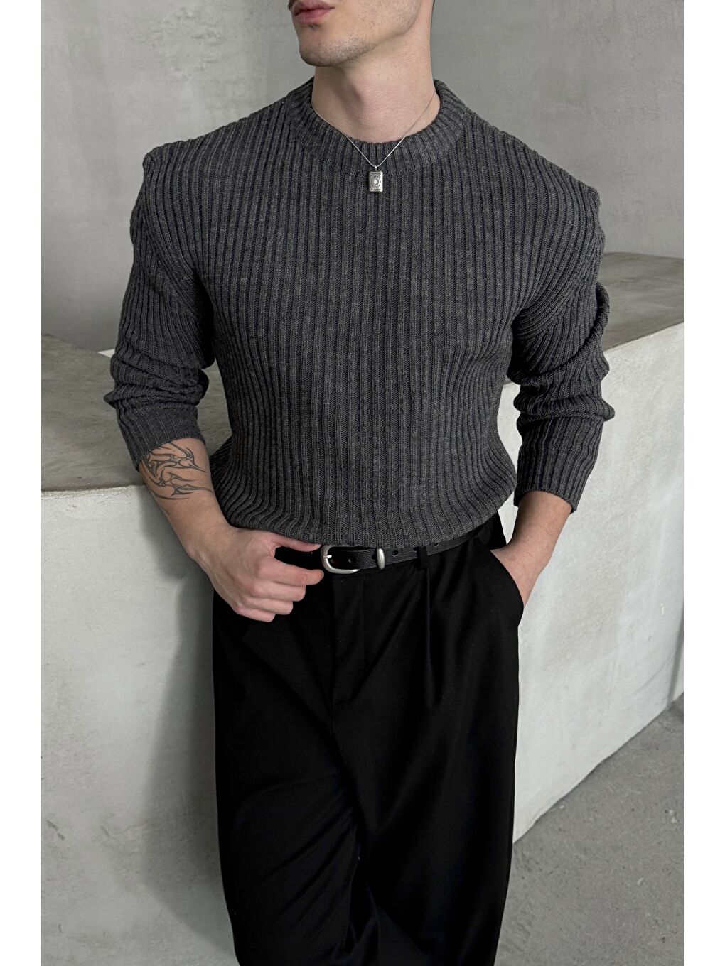 Antrasit Erkek Fitilli Örme Oversize Kazak-1